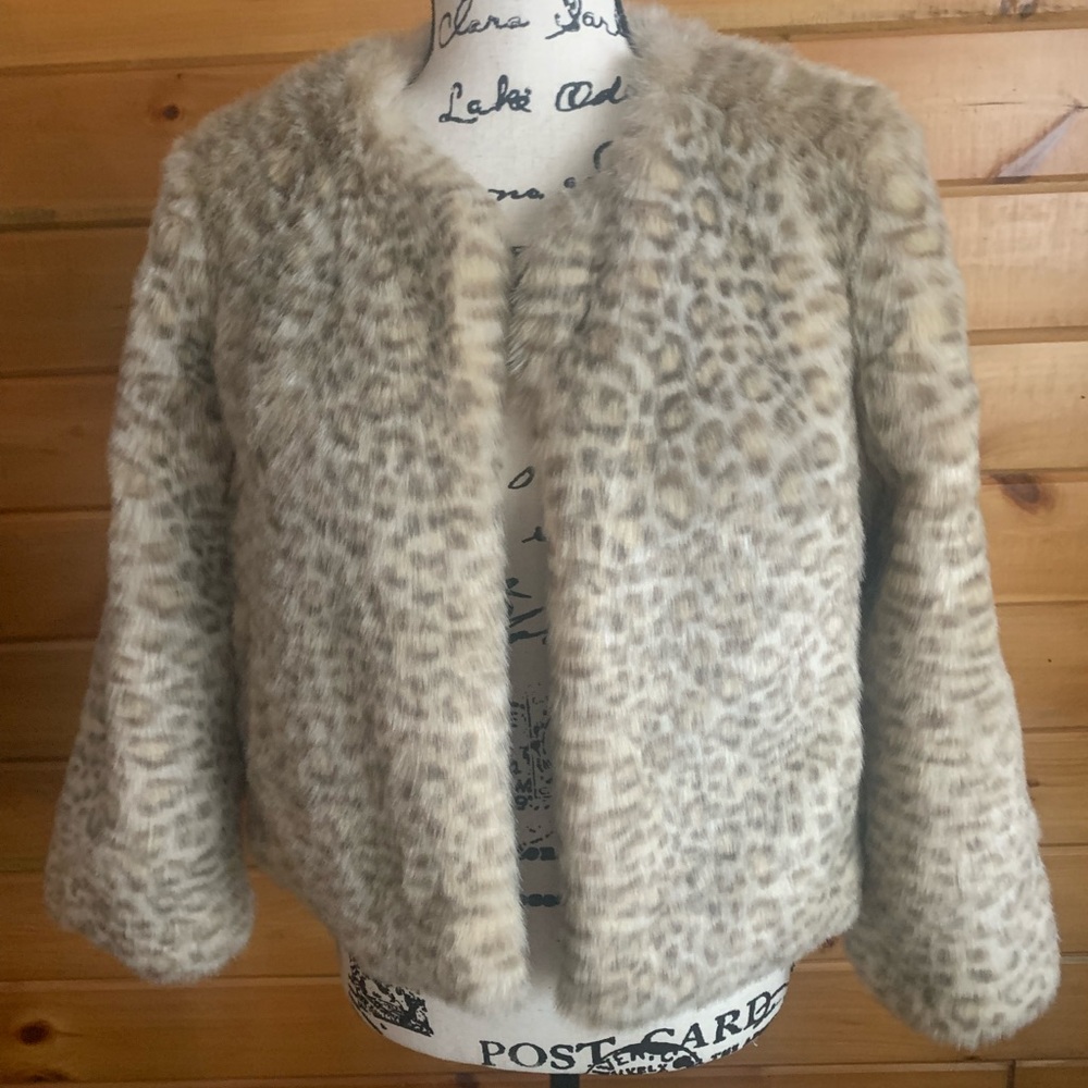 Faux Fur Leopard Print Coat.  Sz PS